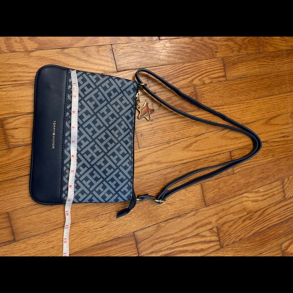 Tommy hilfiger bag